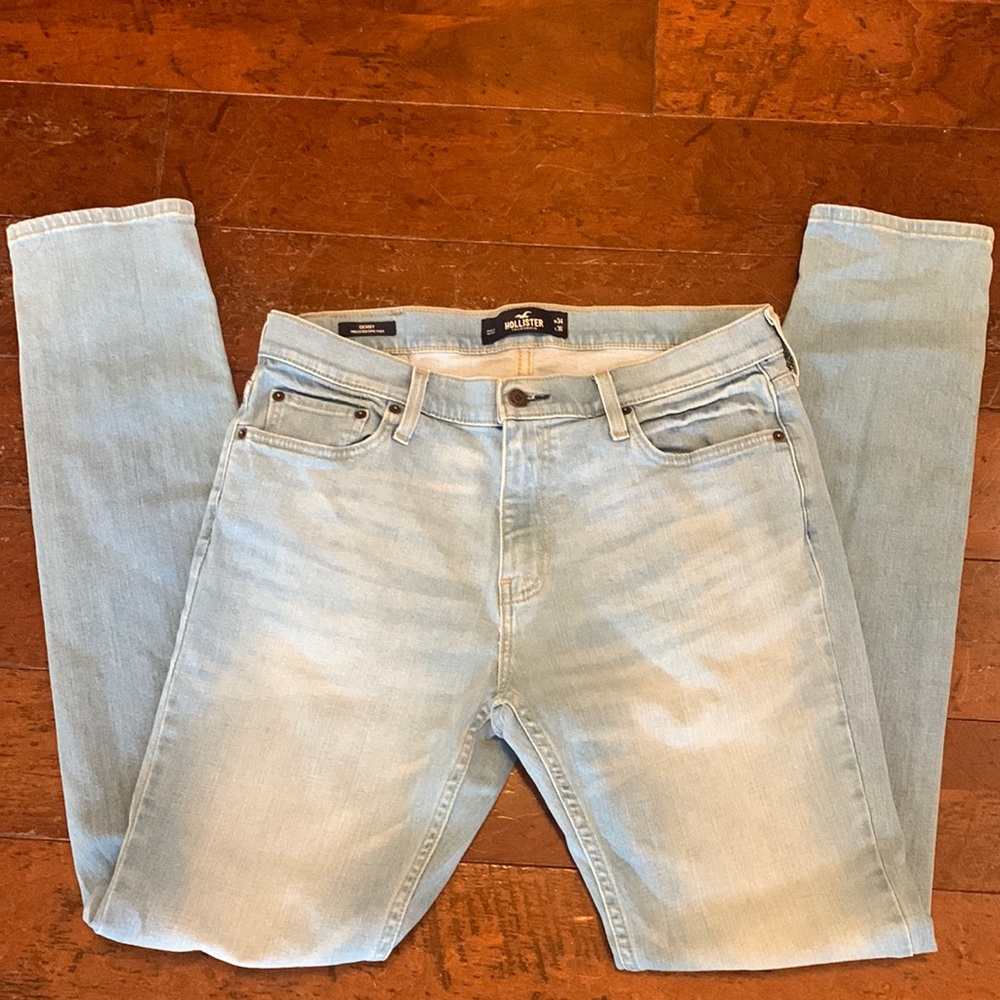 Hollister men’s skinny epic flex jeans